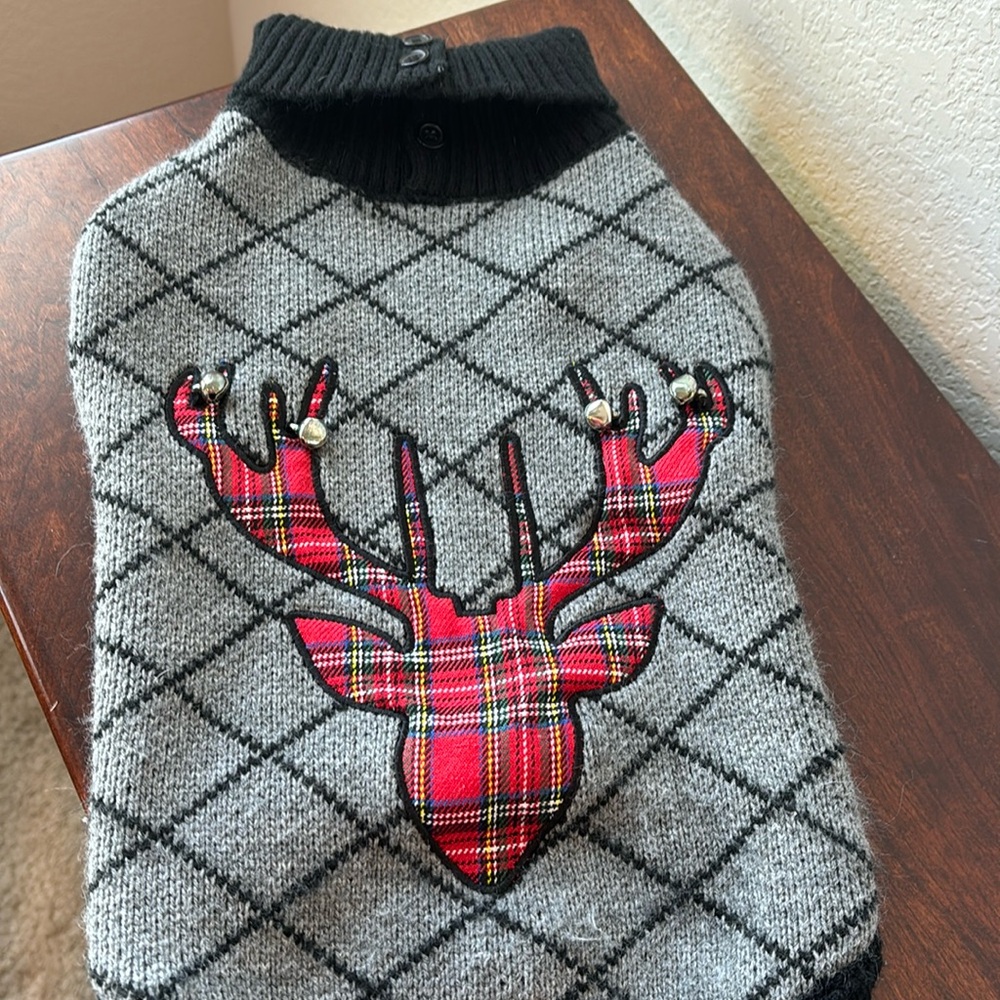 Barkley & Finn small dog Christmas Reindeer knitted sweater